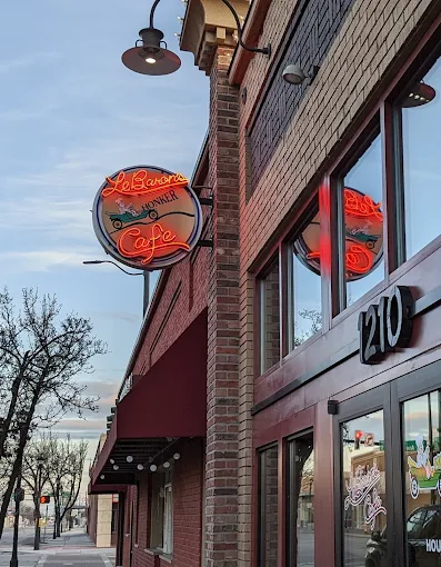 LeBaron’s Honker Café – Downtown Nampa Breakfast Spot Exterior view of LeBaron’s Honker Café in downtown Nampa, Idaho, with neon sign above the entrance.